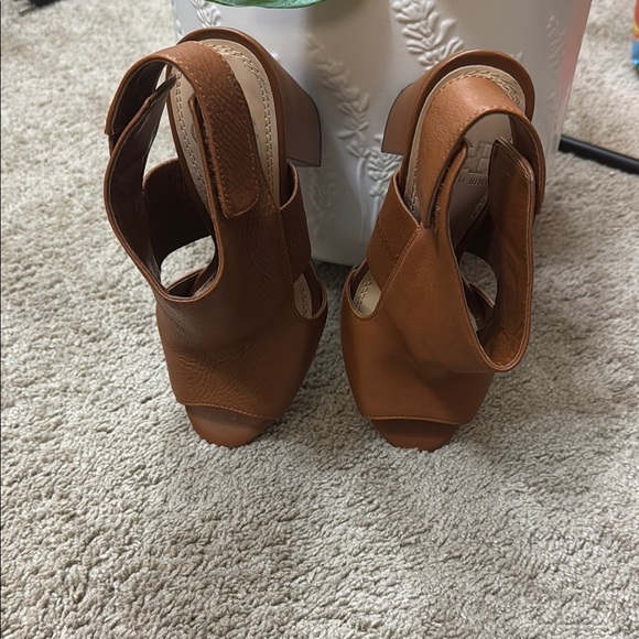 Gianni Bini Brown Peep-Toe Block Heels - Picture 3 of 4